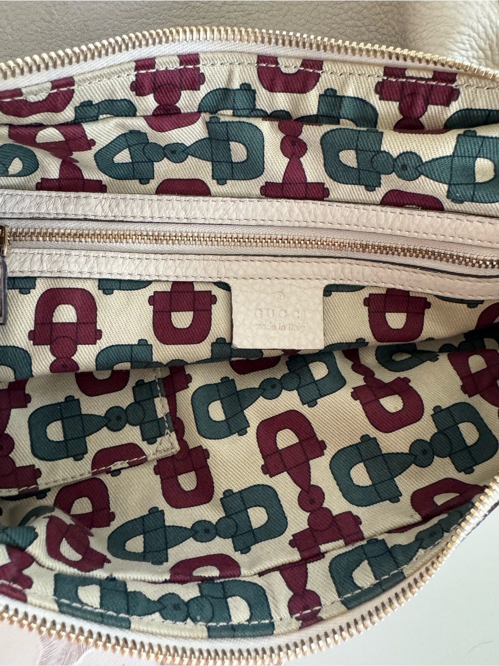 Gucci Beige Leather Shoulder Bag Hobo Gold Hardware - Picture 8 of 10